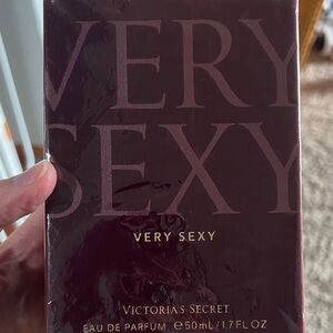 Victoria's Secret Very Sexy Perfume in Deep Burgundy